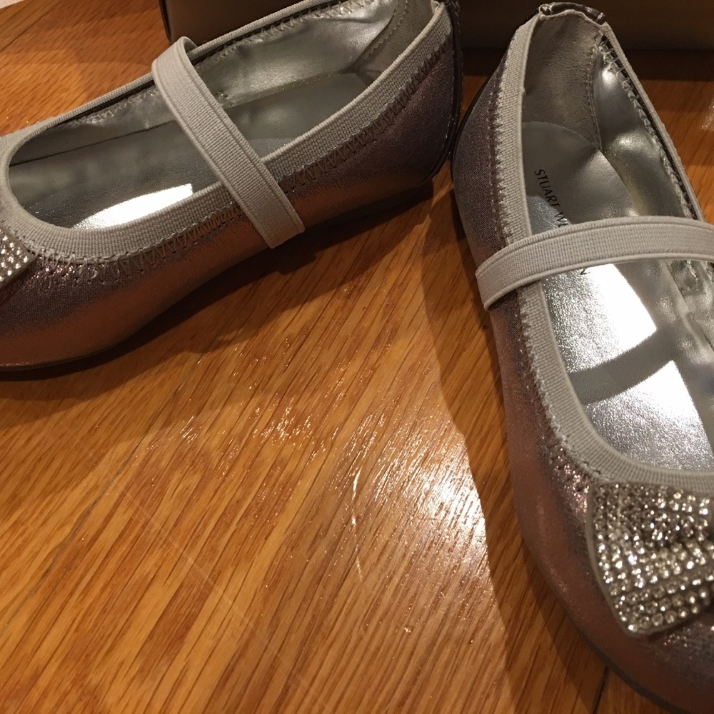 Stuart Weitzman Fannie Glitz Mary Jane Baby Shoes - Picture 9 of 13